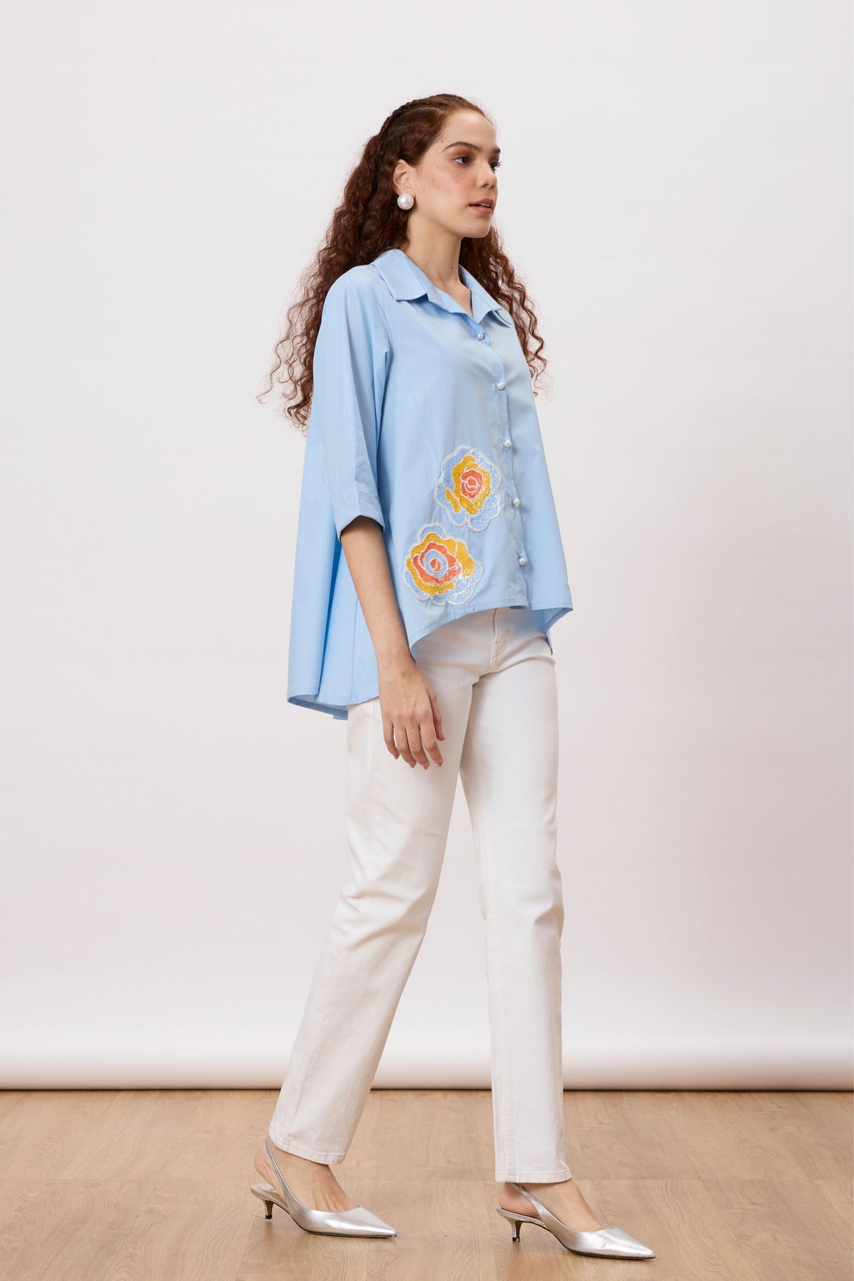 Sienna Applique Dutch Blue Shirt