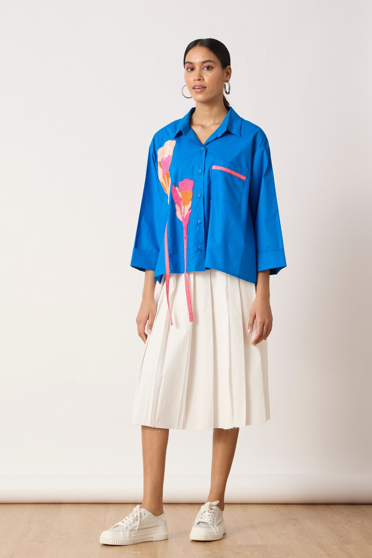 Anne Applique Aster Blue Shirt