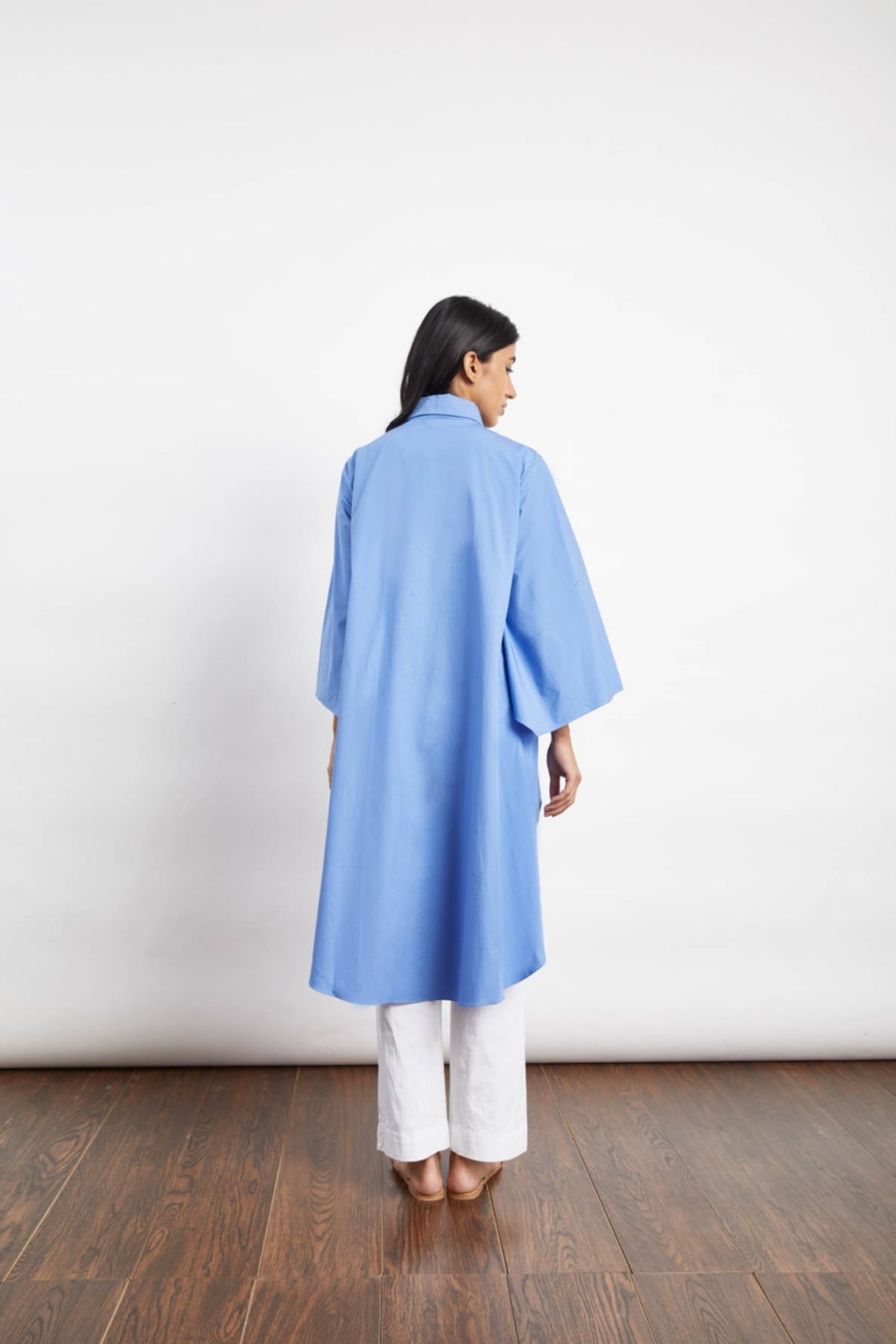 Blue parijat pleat shirt