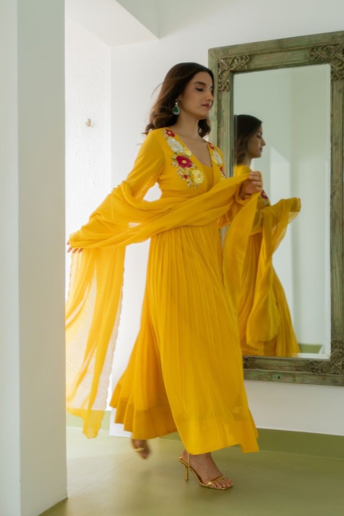 Genda Anarkali Set