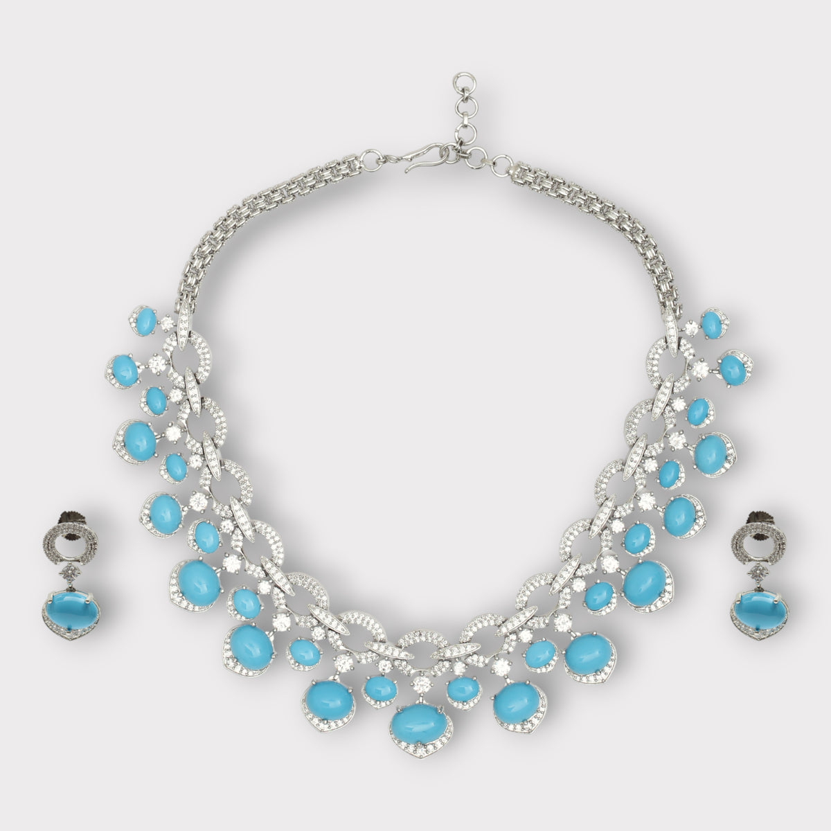 Blue and White Studded Necklace Set