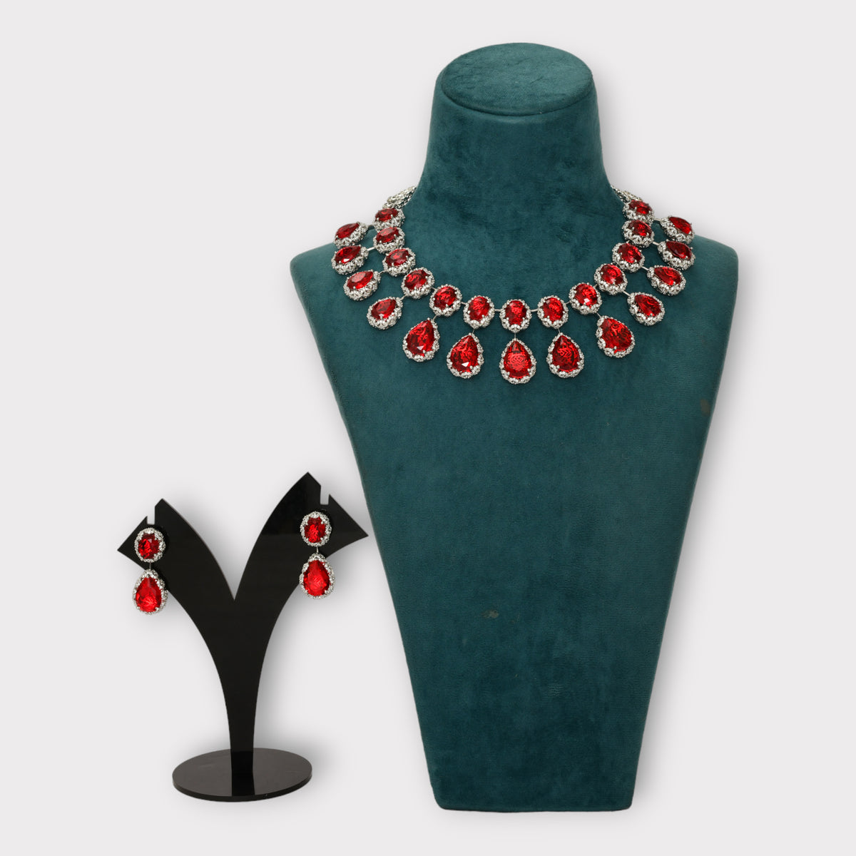 Rubies Tempest Necklace Set